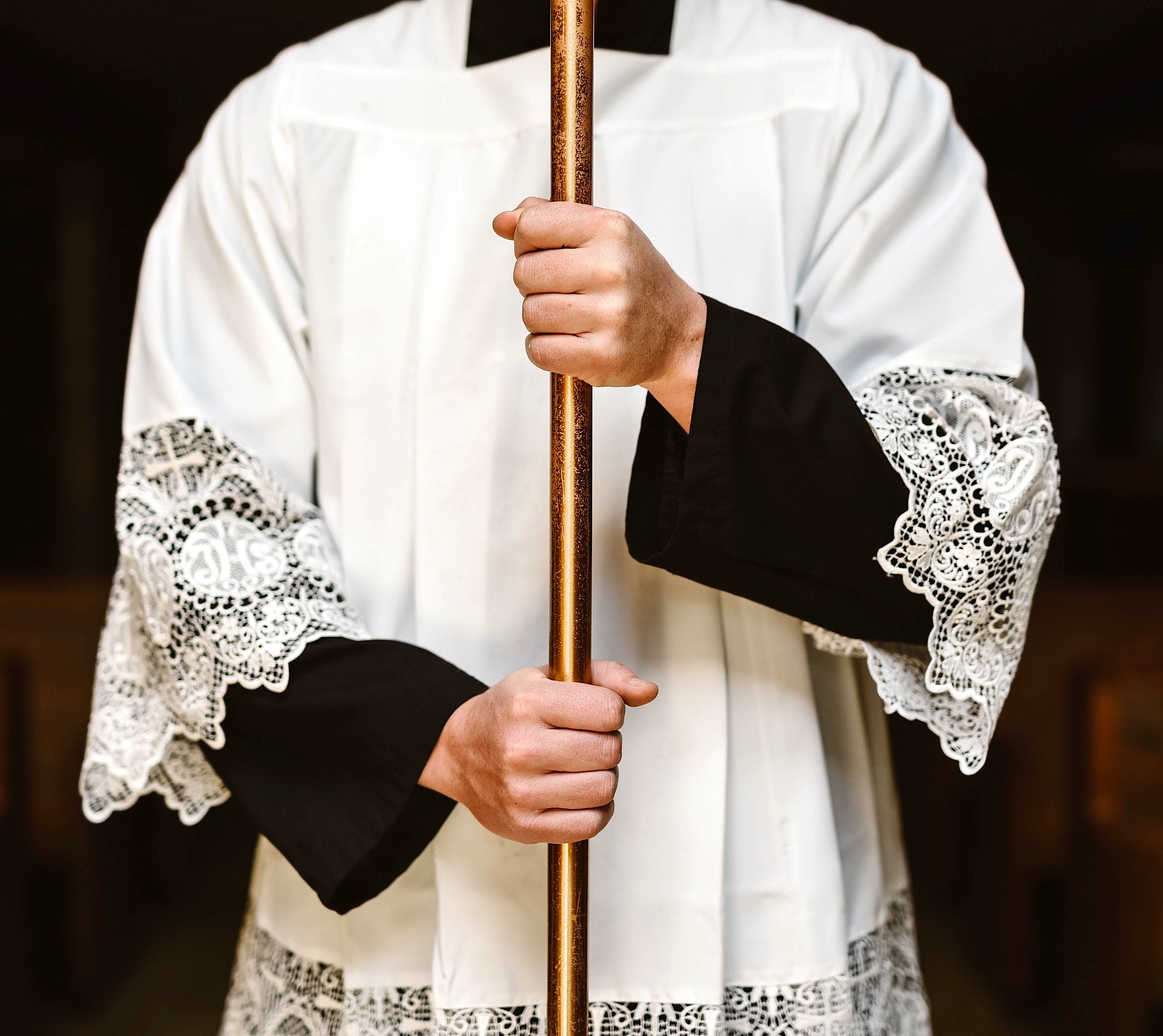 altar server